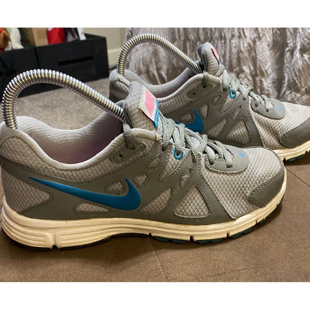 Nike Women's Revolution Running Shoes Gray Blue Comfort Athletic Sneakers Sz 7.5
